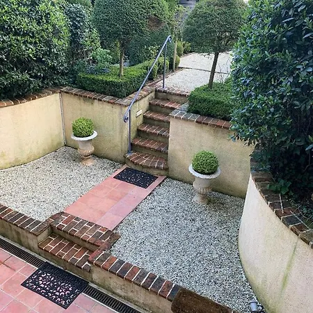 Duplex/jardin Centre Ferienhaus *